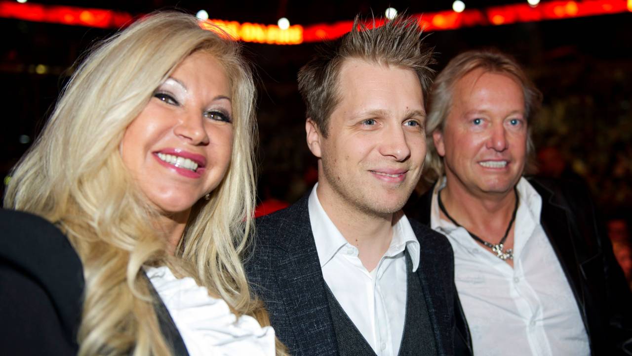 2011 posieren Carmen und Robert Geiss mit Oliver Pocher gut gelaunt.