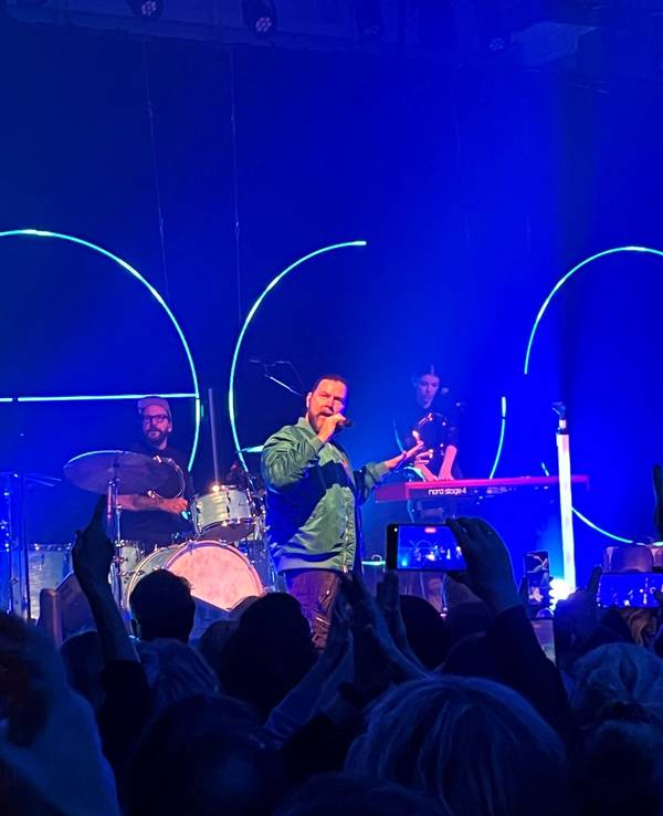 Rea Garvey singt im Bürgerhaus Stollwerck in Köln.