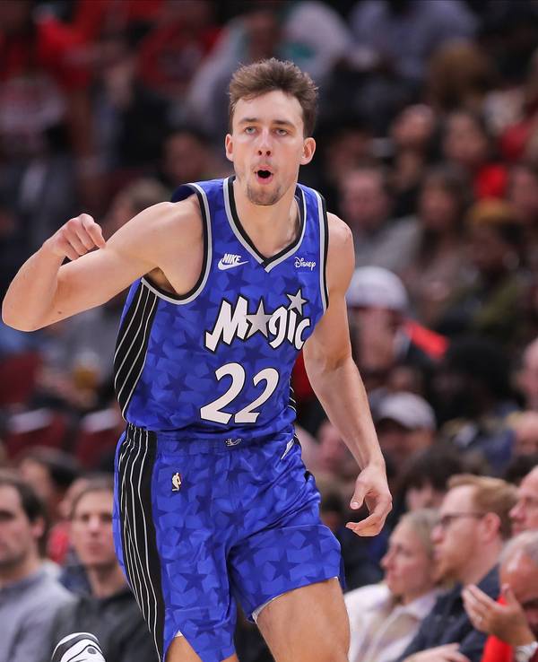 Basketball-Nationalspieler Franz Wagner von den Orlando Magic, hier am 15. November im Spiel gegen die Chicago Bulls, hat mit seiner Mannschaft den fünften Sieg in Serie eingefahren.