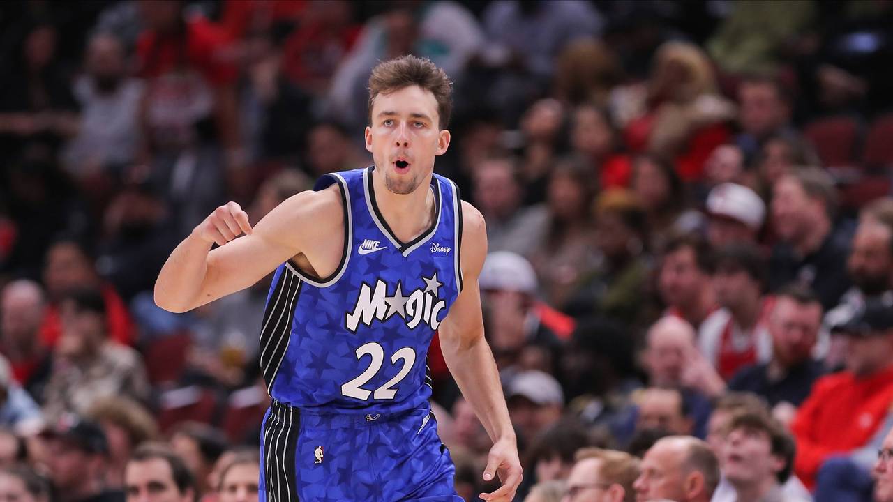 Basketball-Nationalspieler Franz Wagner von den Orlando Magic, hier am 15. November im Spiel gegen die Chicago Bulls, hat mit seiner Mannschaft den fünften Sieg in Serie eingefahren.