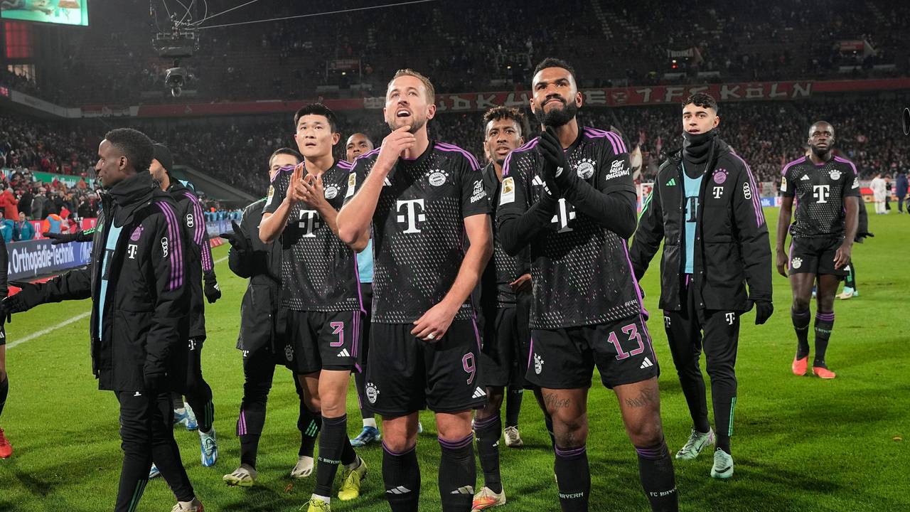 Bayerns Harry Kane vor den Fans.