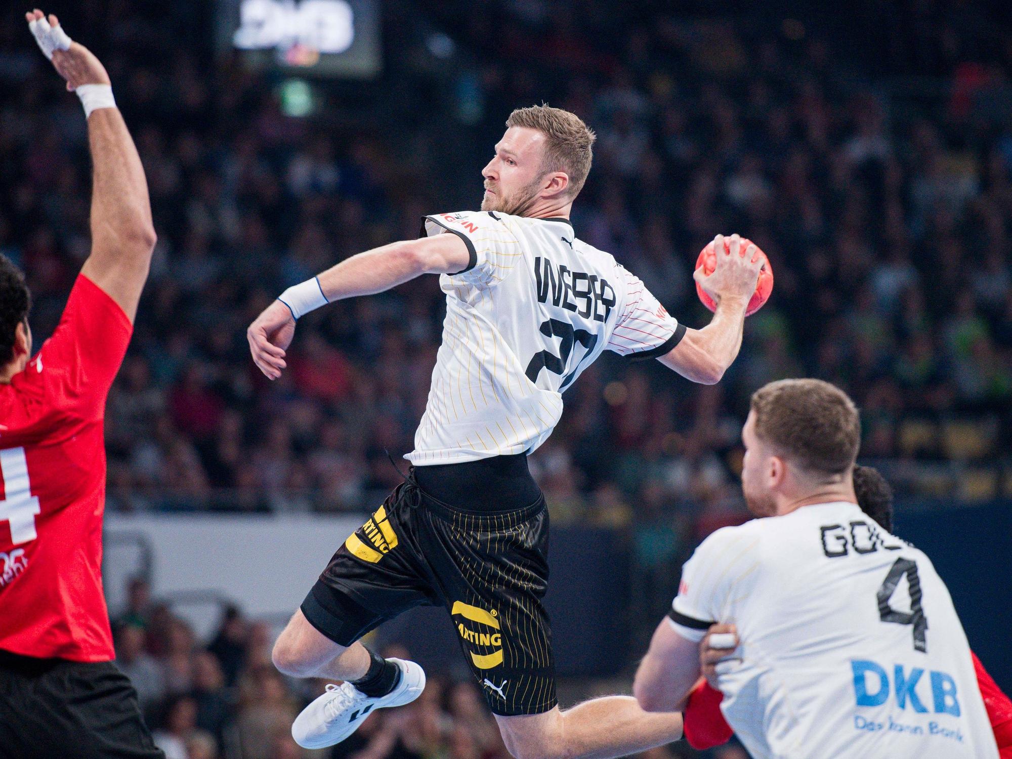 Philipp Weber holt zum Wurf aus.