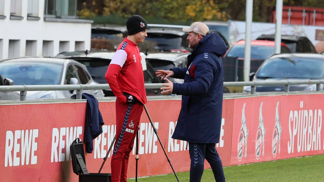 Denis Huseinbasic im Gespräch mit Steffen Baumgart.