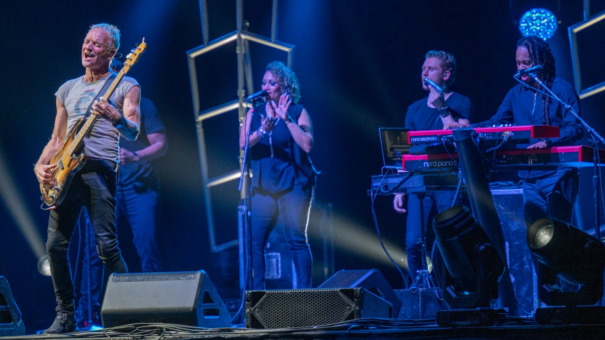 Sting rockte die Bühne in der Lanxess-Arena.