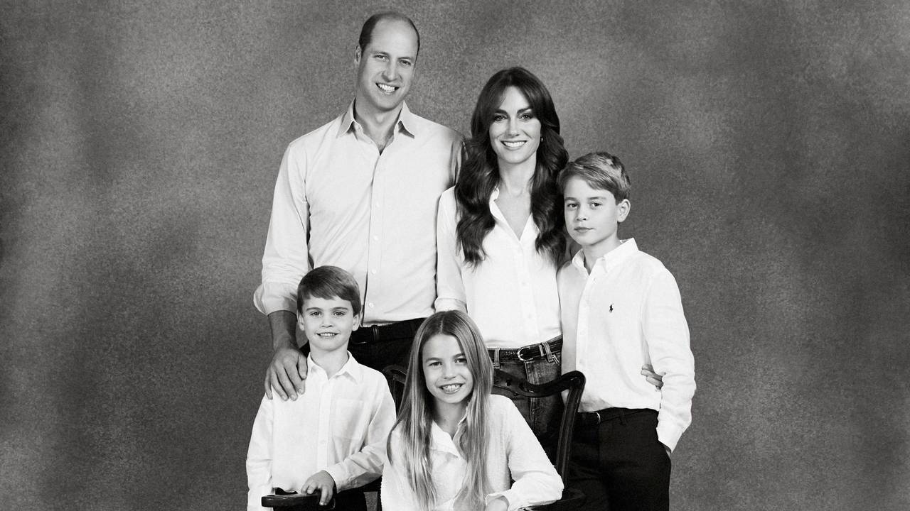 This undated handout photo provided by Kensington Palace show Britain's Prince William and Kate, Princess of Wales with their three children Prince George, Princess Charlotte and Prince Louis, in a photograph that features on the family's 2023 Christmas card. (Josh Shinner/Kensington Palace via AP)