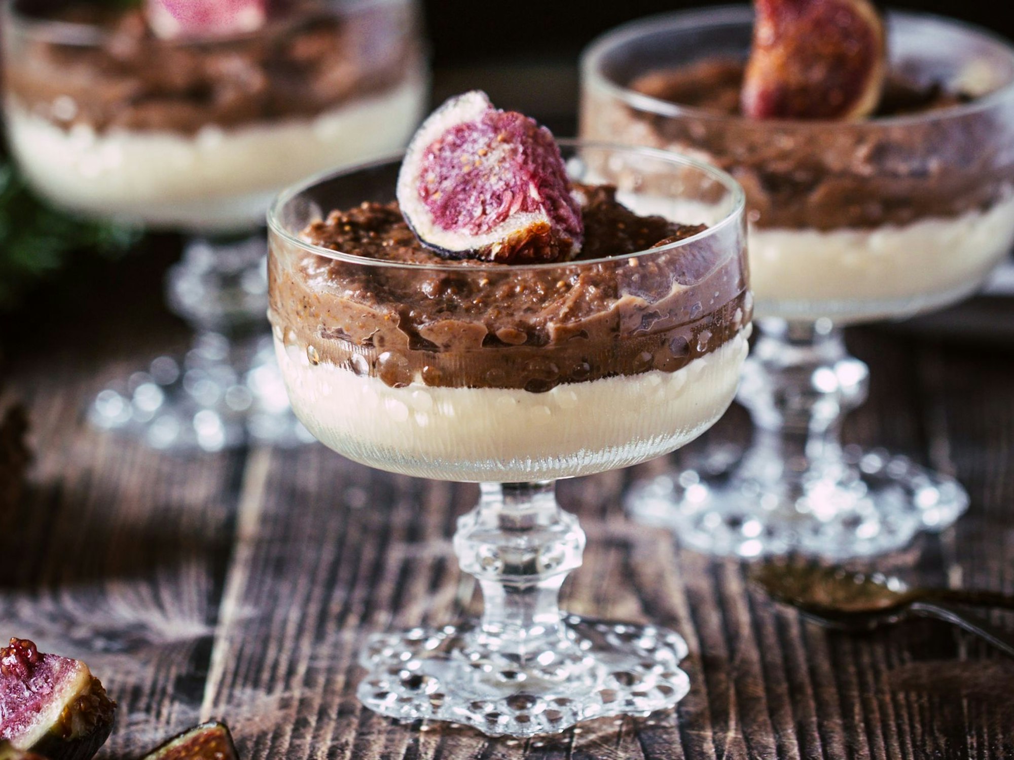 Zimt-Pannacotta mit Feigen