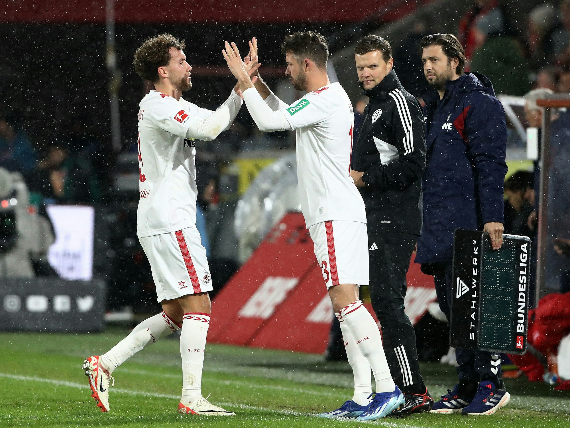 Mark Uth kommt gegen Mainz für Luca Wadschmidt.