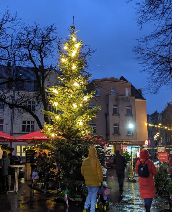 Weihnachtsmarkt in Neuehrenfeld.