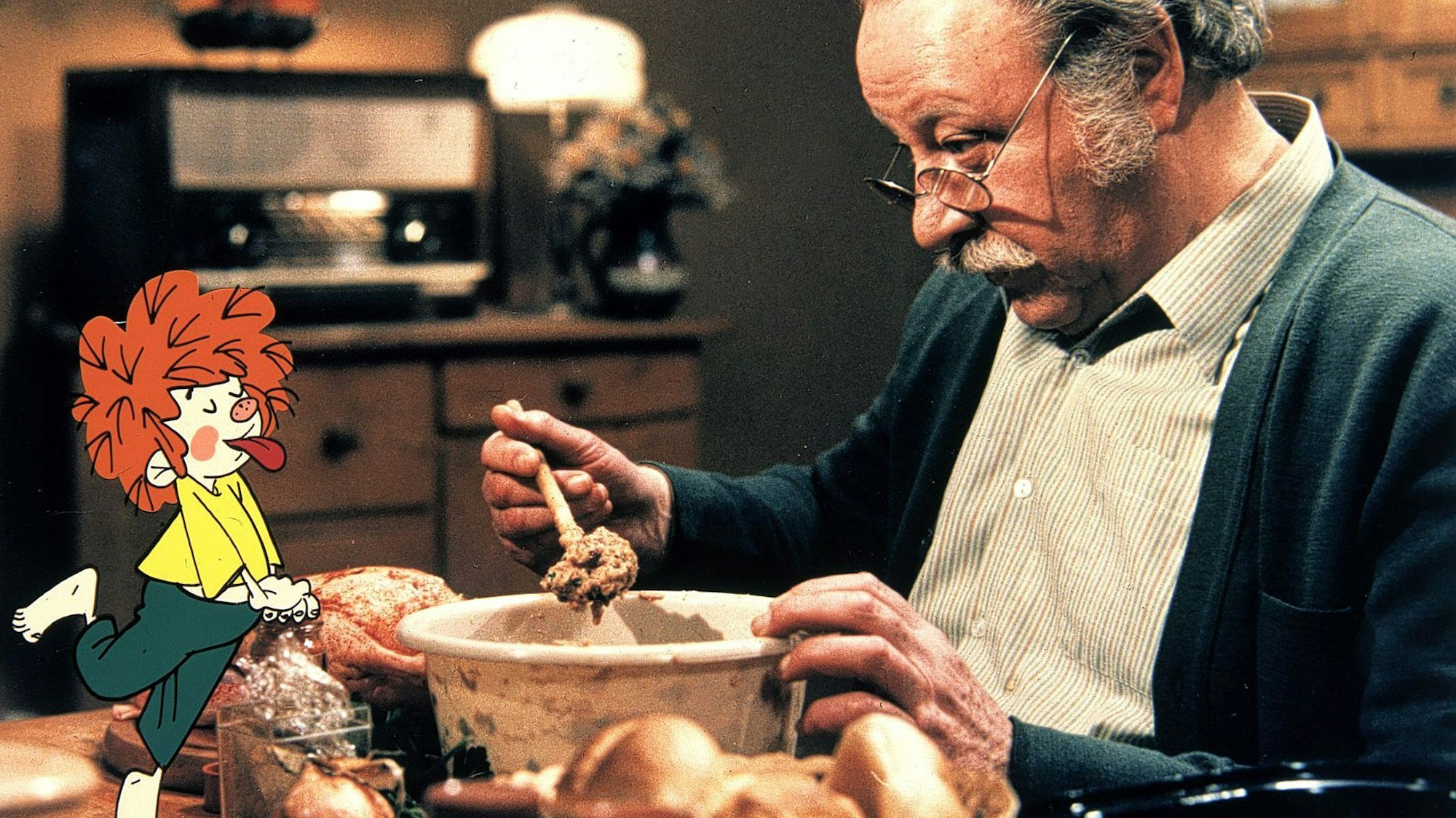 Schauspieler Gustl Bayerhammer und der kleine Kobold Pumuckl (l) in einer Szene aus «Meister Eder und sein Pumuckl» (undatiert).