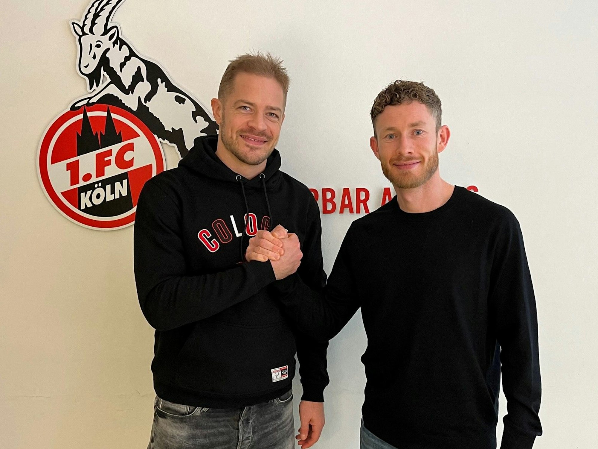 Haie-Kapitän trifft FC-Kapitän: Moritz Müller und Florian Kainz