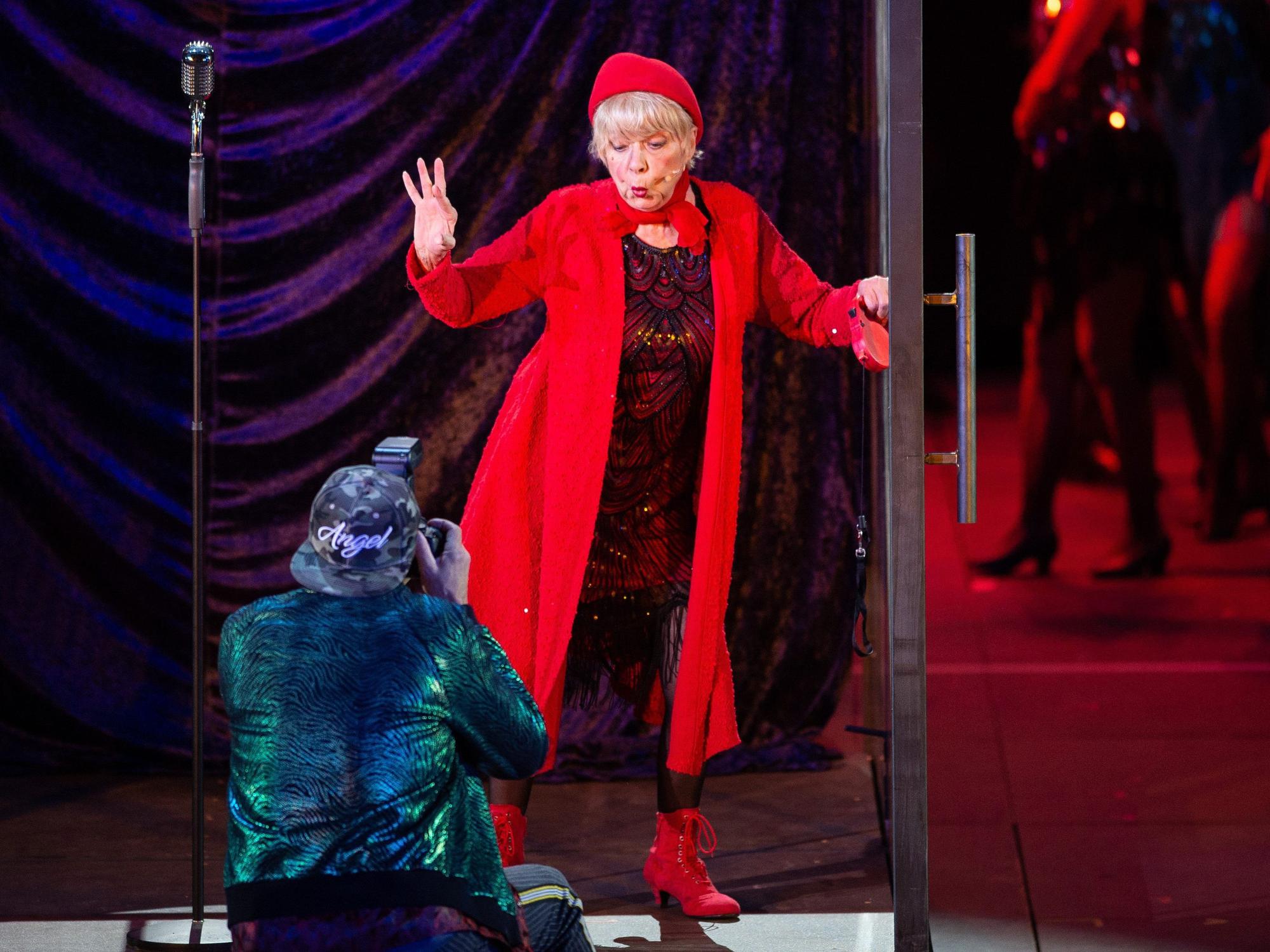 Schauspielerin Ingrid Steeger und Schauspieler Thorsten Nindel proben für das Schauspiel "Der Prozess" von Kafka bei den 69. Bad Hersfelder Festspielen.