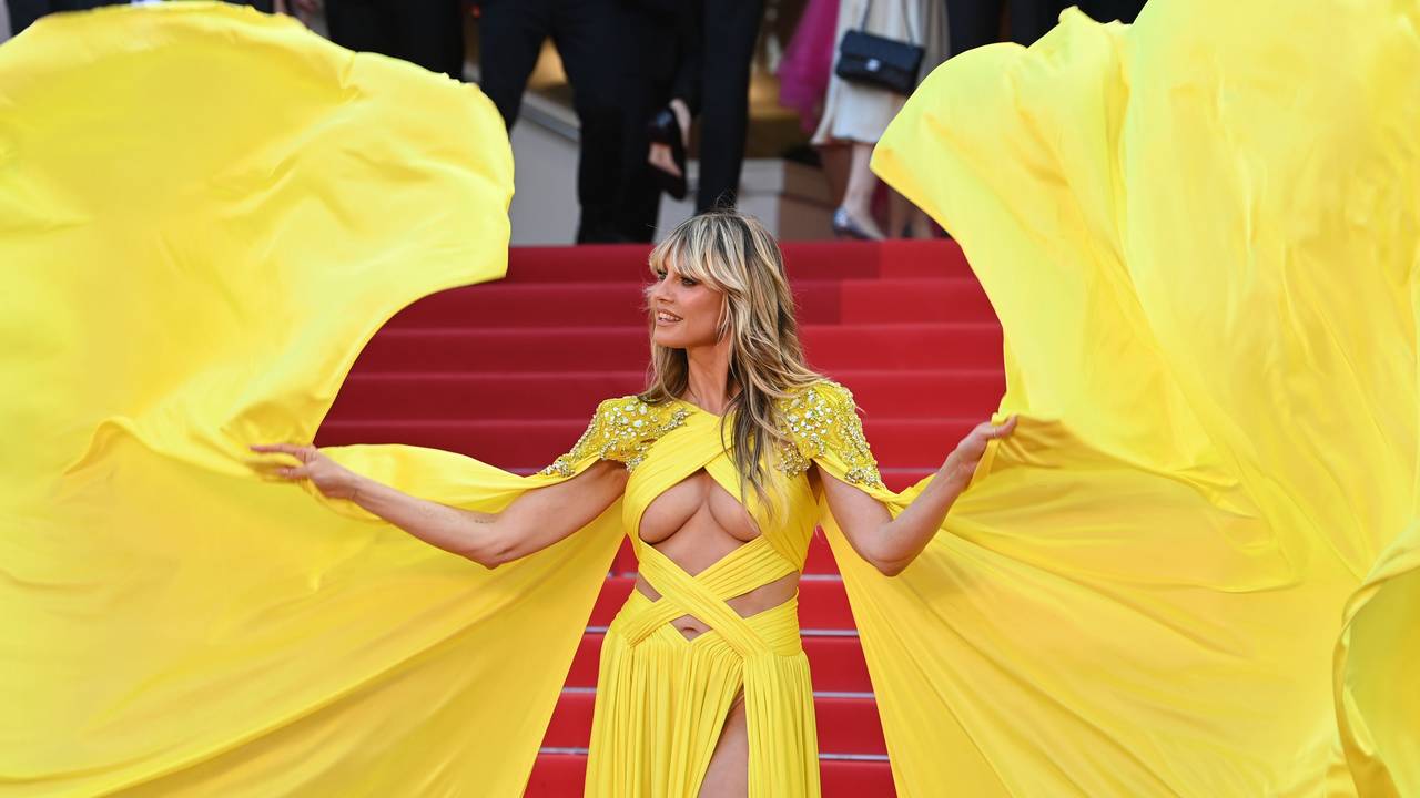 Heidi Klum, Model aus Deutschland, trifft zur Premiere des Films „The Pot-au-Feu“ bei den 76. Internationalen Filmfestspielen in Cannes ein.
