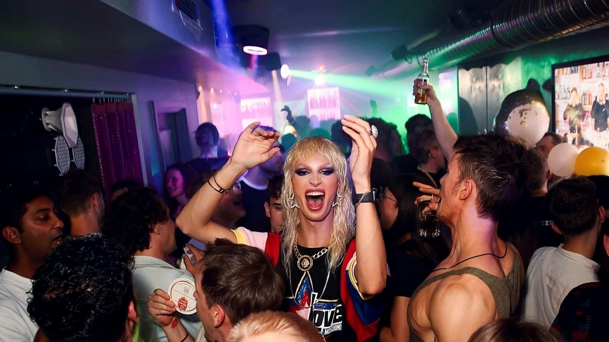 The Only Naomy bei der Silvesterparty im Exile 2022.