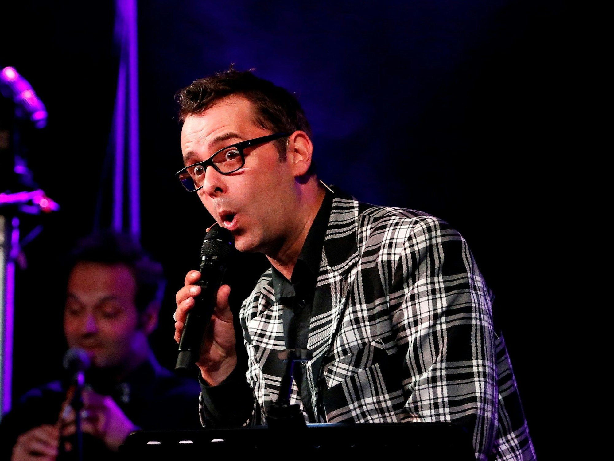 Marc Metzger beim Auftritt mit den Paveiern.