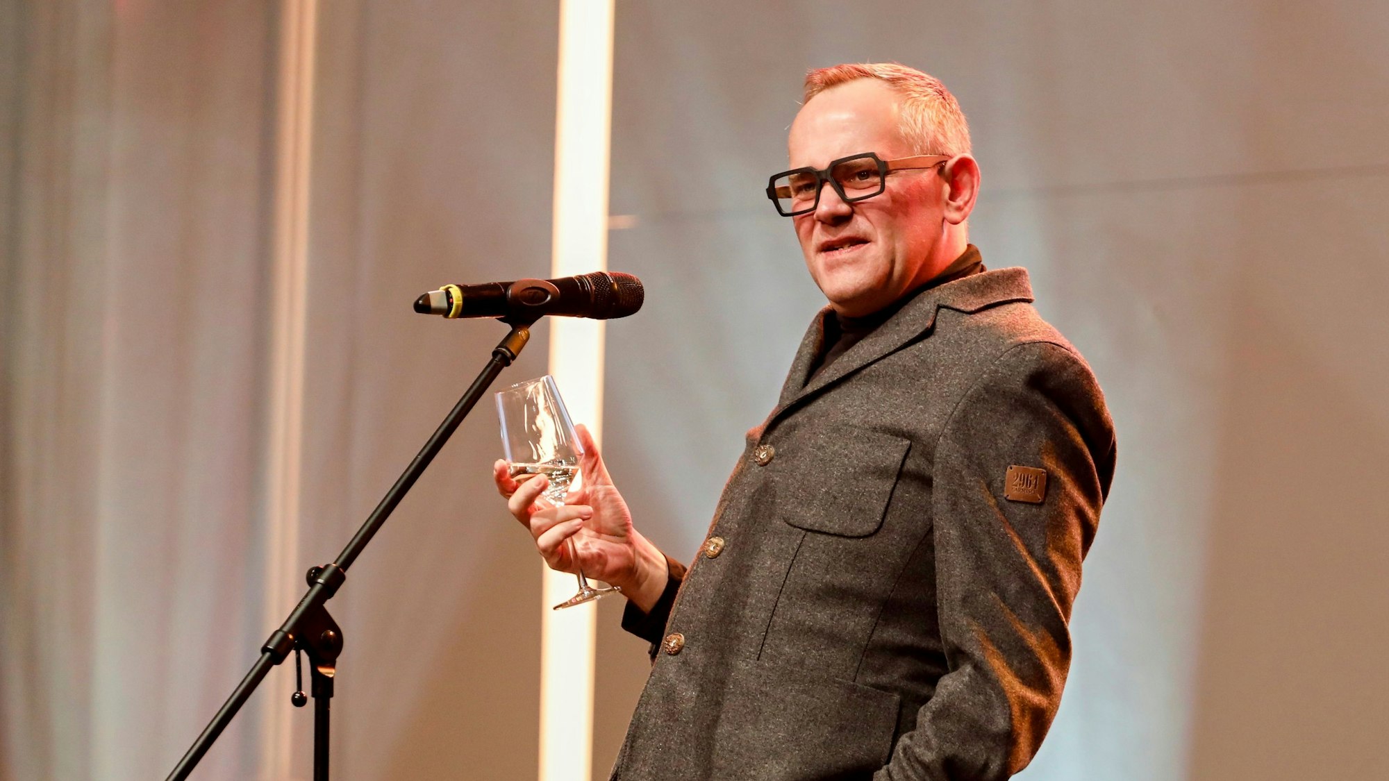 JP Weber als Horst Muys.