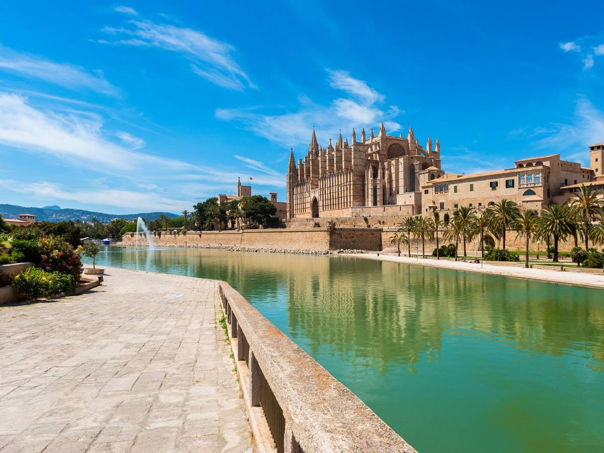 Blick auf die Kathedrale von Palma de Mallorca, Mallorca