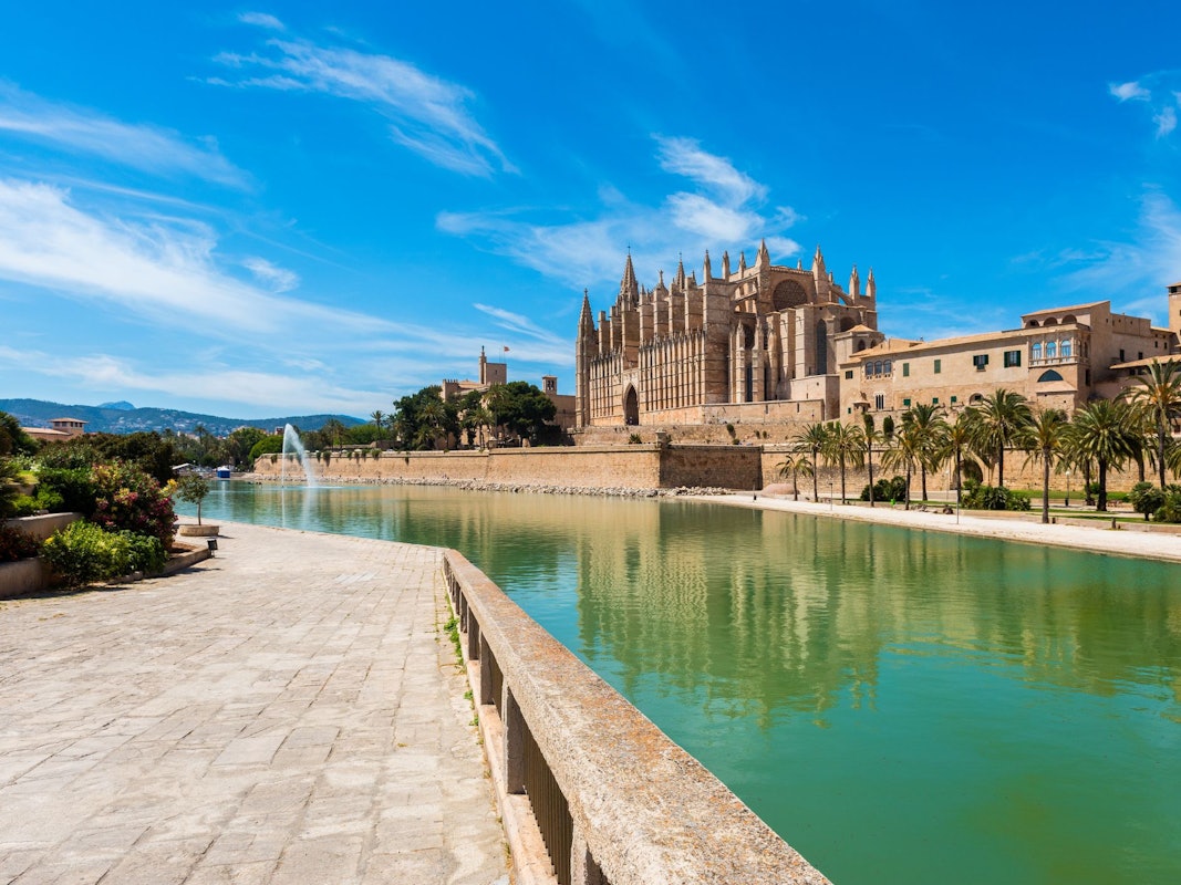 Blick auf die Kathedrale von Palma de Mallorca, Mallorca