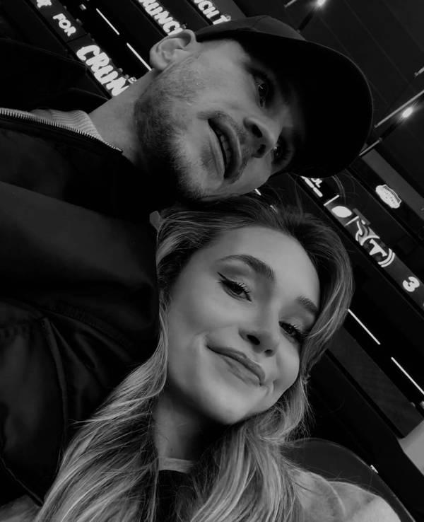 Paula Lense teilt auf ihrem Instagram-Kanal ein Selfie mit ihrem Freund Timo Werner (Screenshot vom 3. Januar 2024).