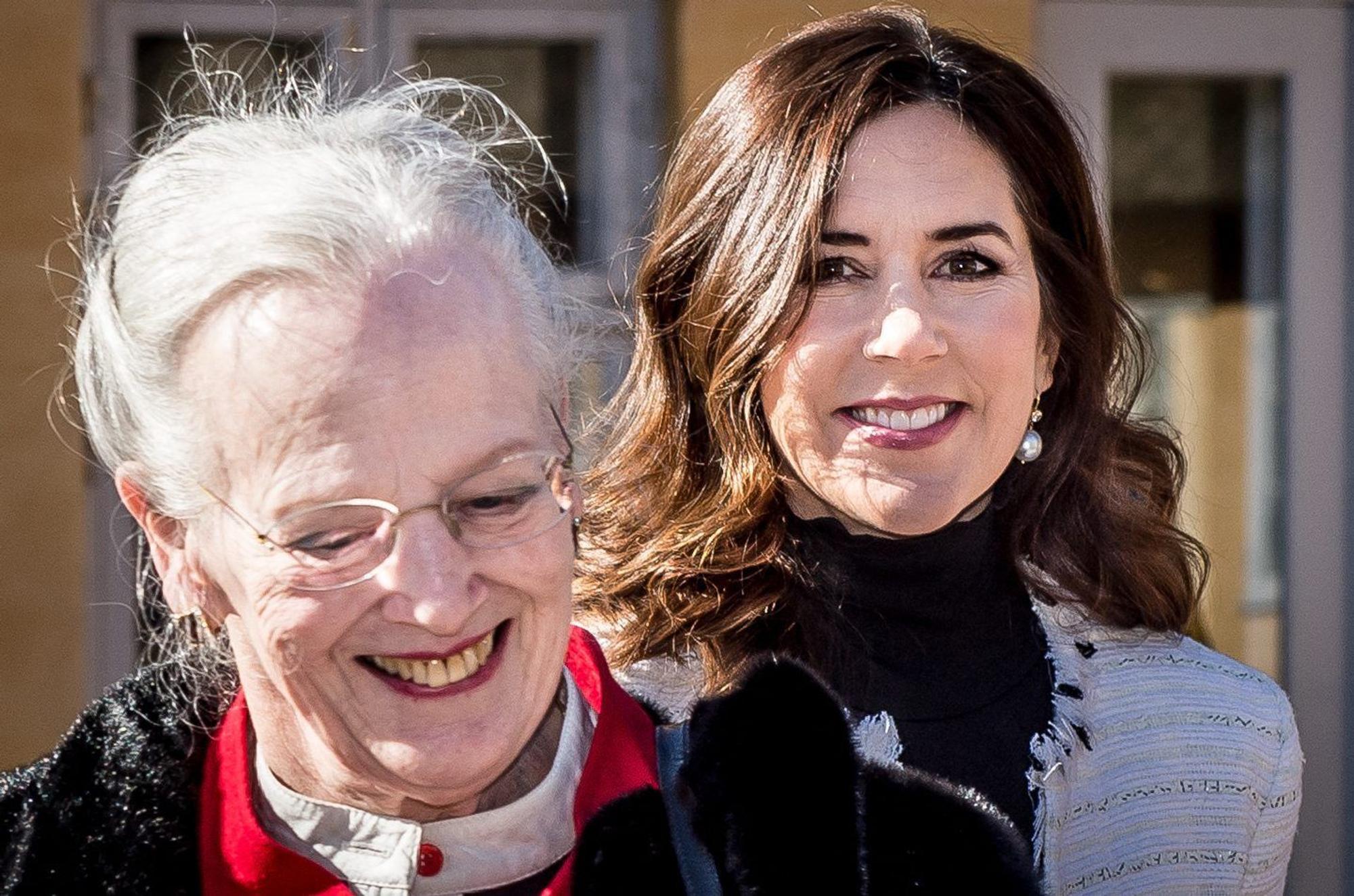 Margrethe II. und Königin Mary.