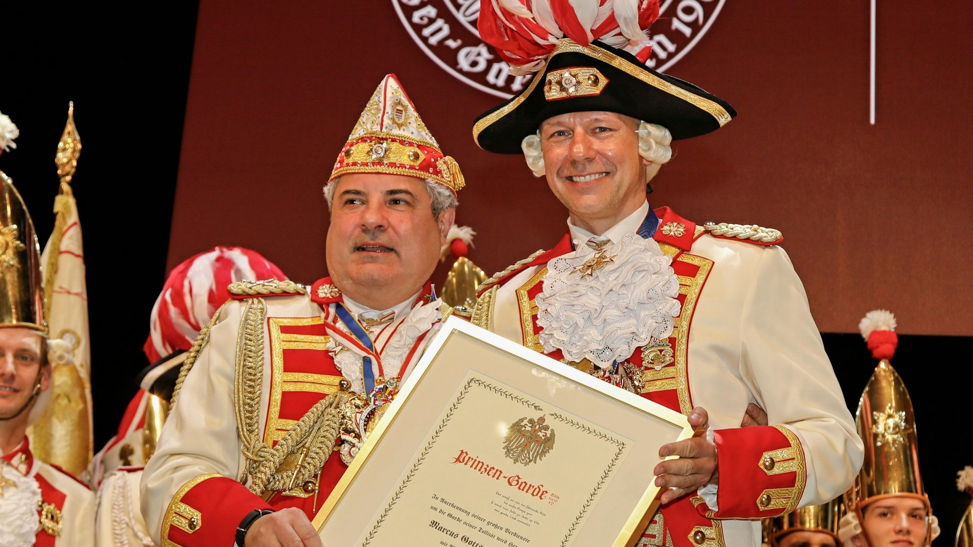 Präsident Dino Massi mit Marcus Gottschalk.