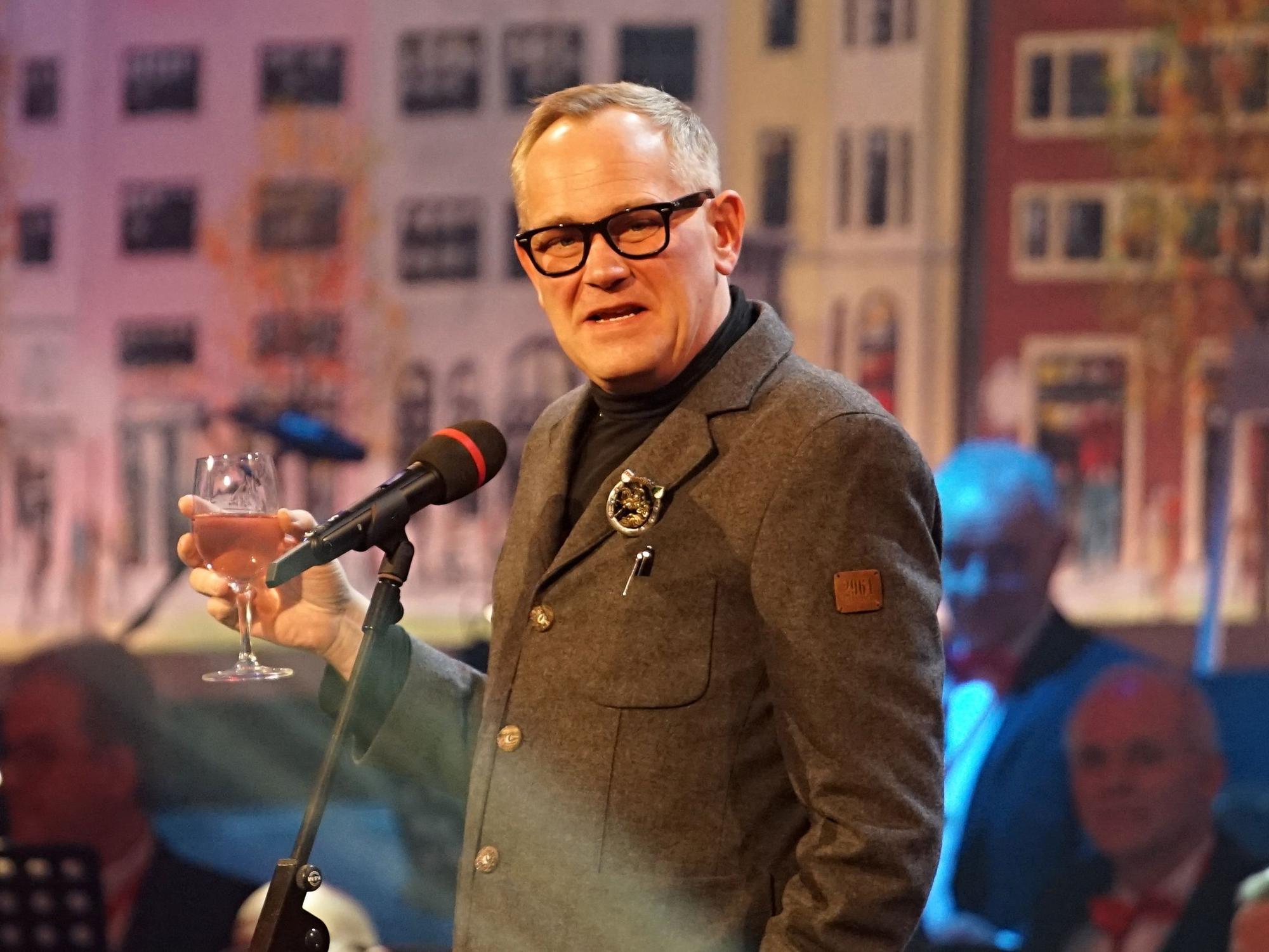 JP Weber als Horst Muys.