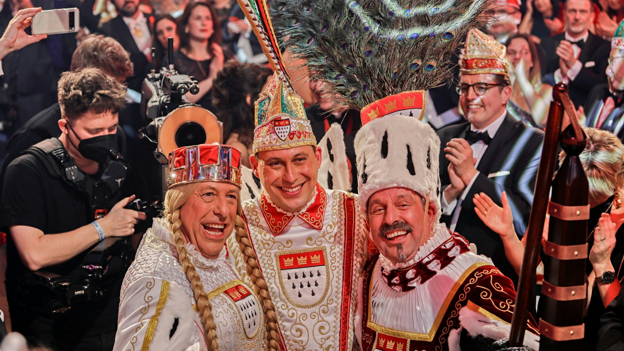 Das Kölner Dreigestirn bei der Proklamation.