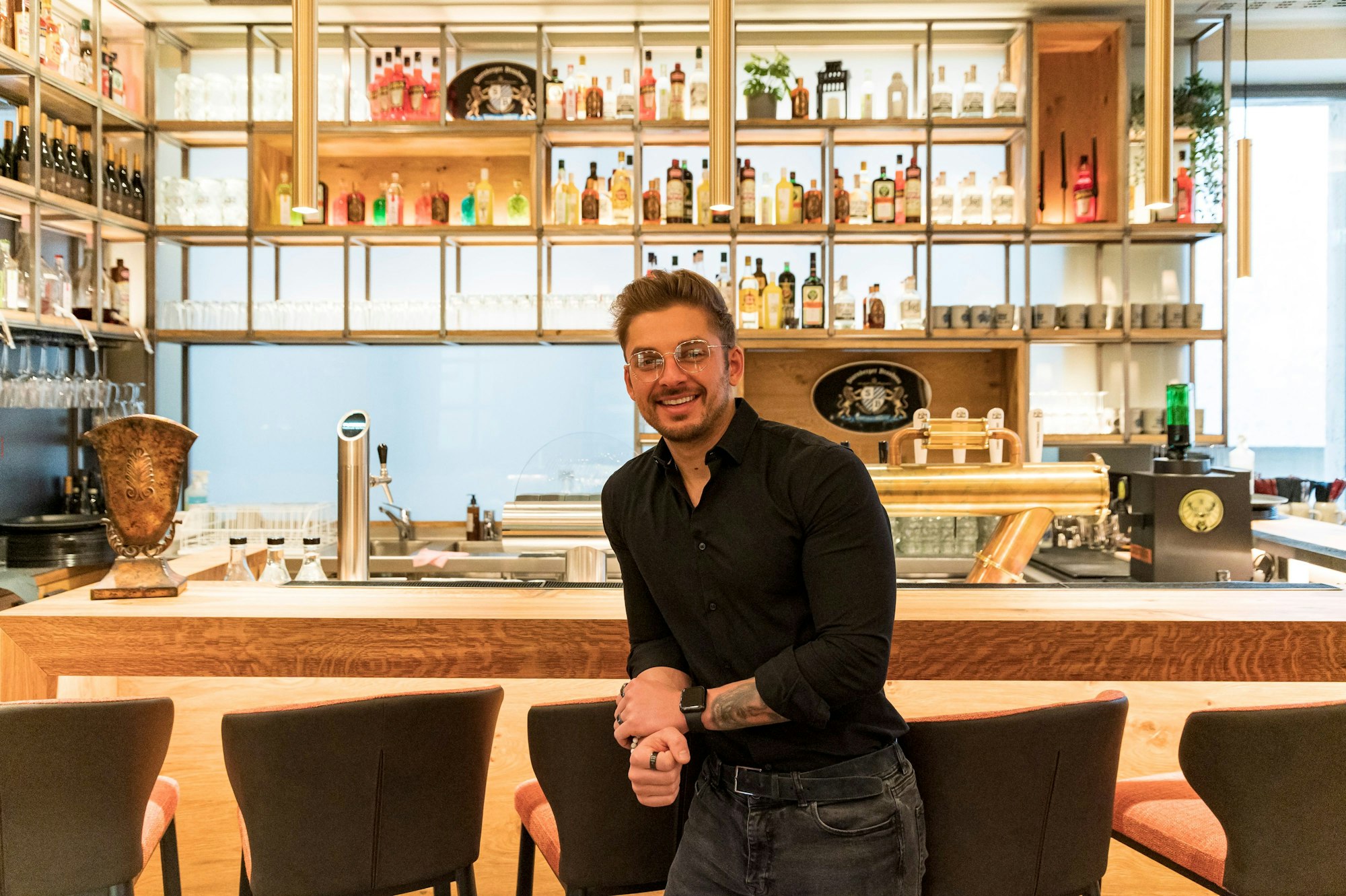 Das bayerische Restaurant „Starnberger Alm“ auf dem Heumarkt – hier kurz vor der Eröffnung am 21. Januar 2022 mit dem damaligen Geschäftsführer Tyler Hahne.