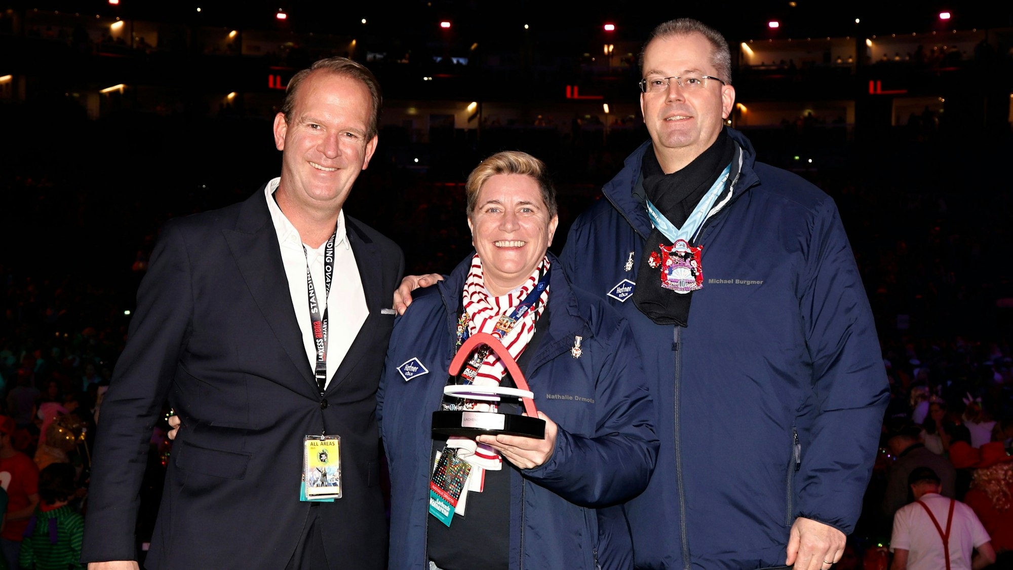 Stefan Löcher mit Nathalie Drmota und Michael Burgmer.