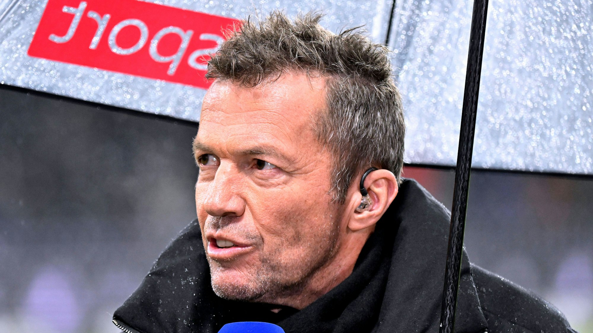 Lothar Matthäus spricht bei einem Auftritt als TV-Experte in der Bundesliga.
