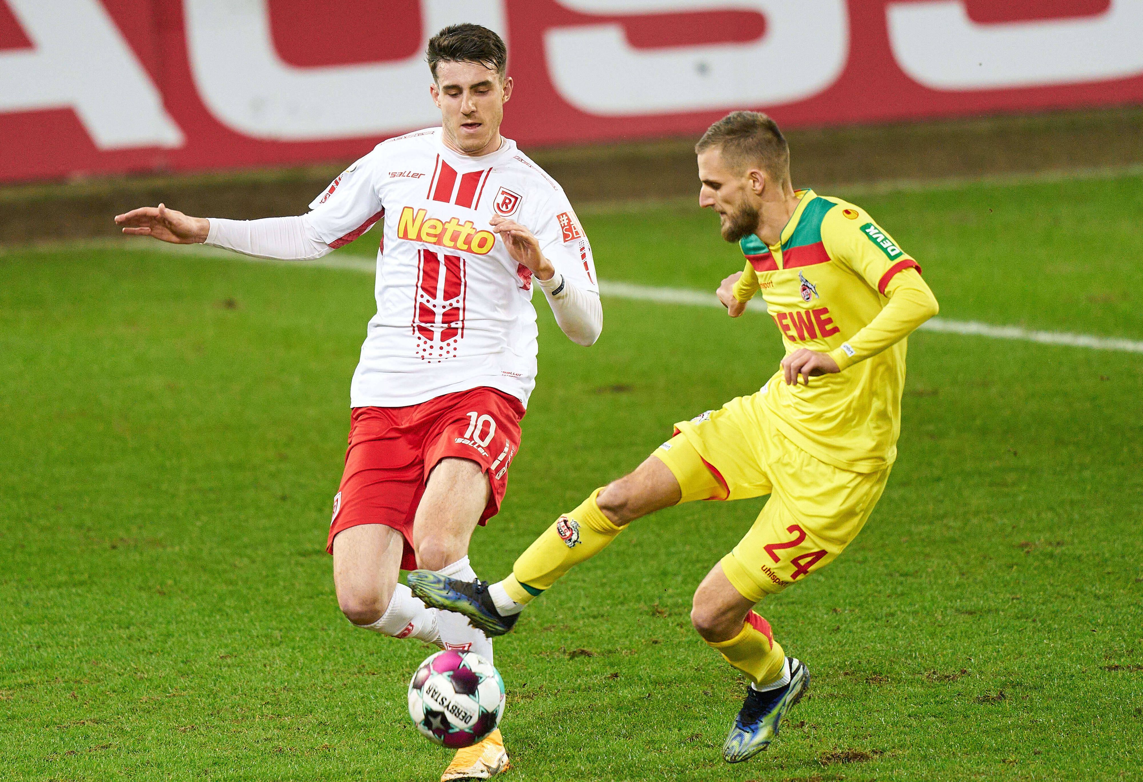 Kaan Caliskaner im Zweikampf gegen Dominick Drexler.