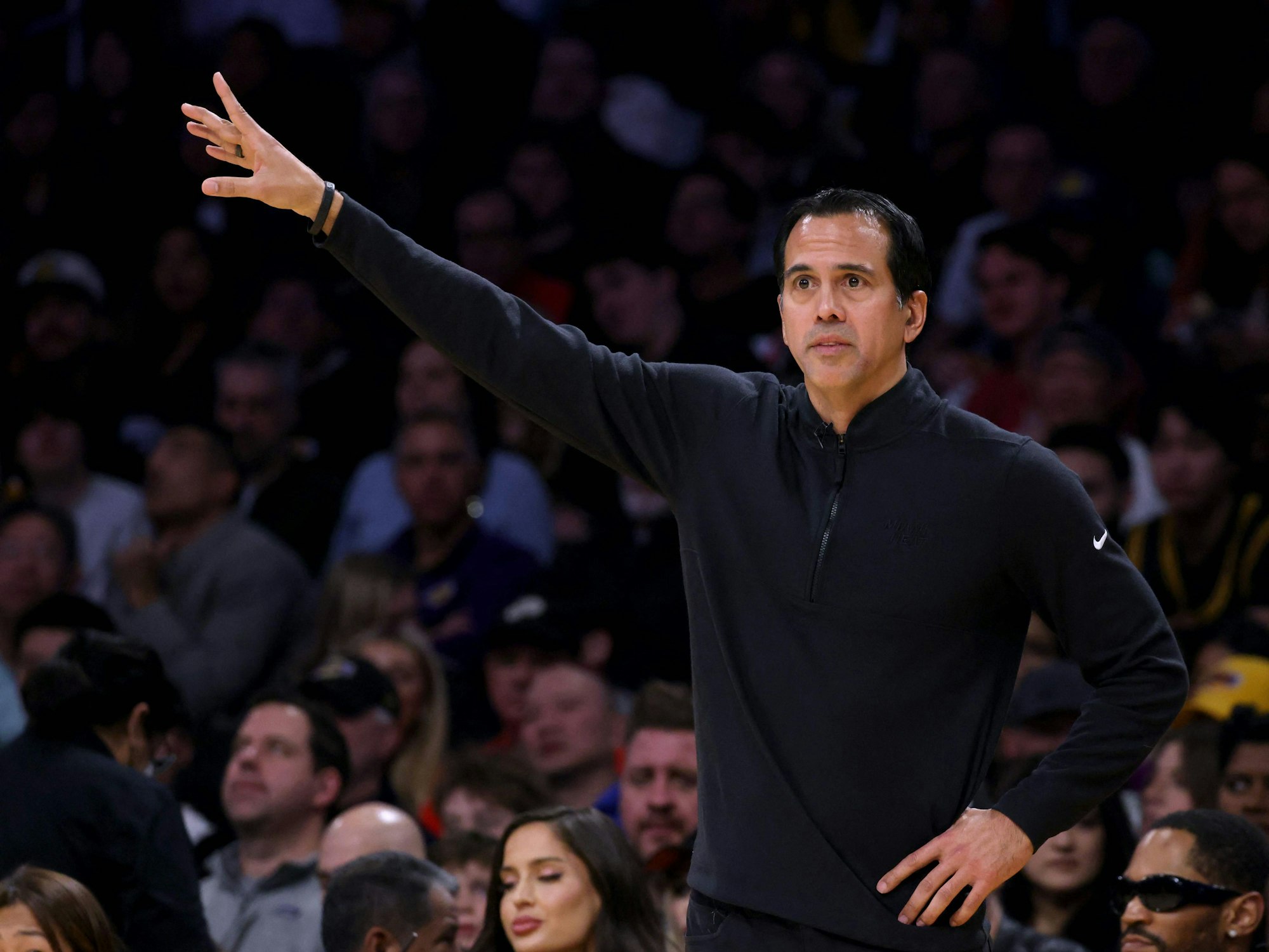 Miami Heat-Coach Erik Spoelstra während eines Basketballspiels gegen die Los Angeles Lakers am 3. Januar 2024.