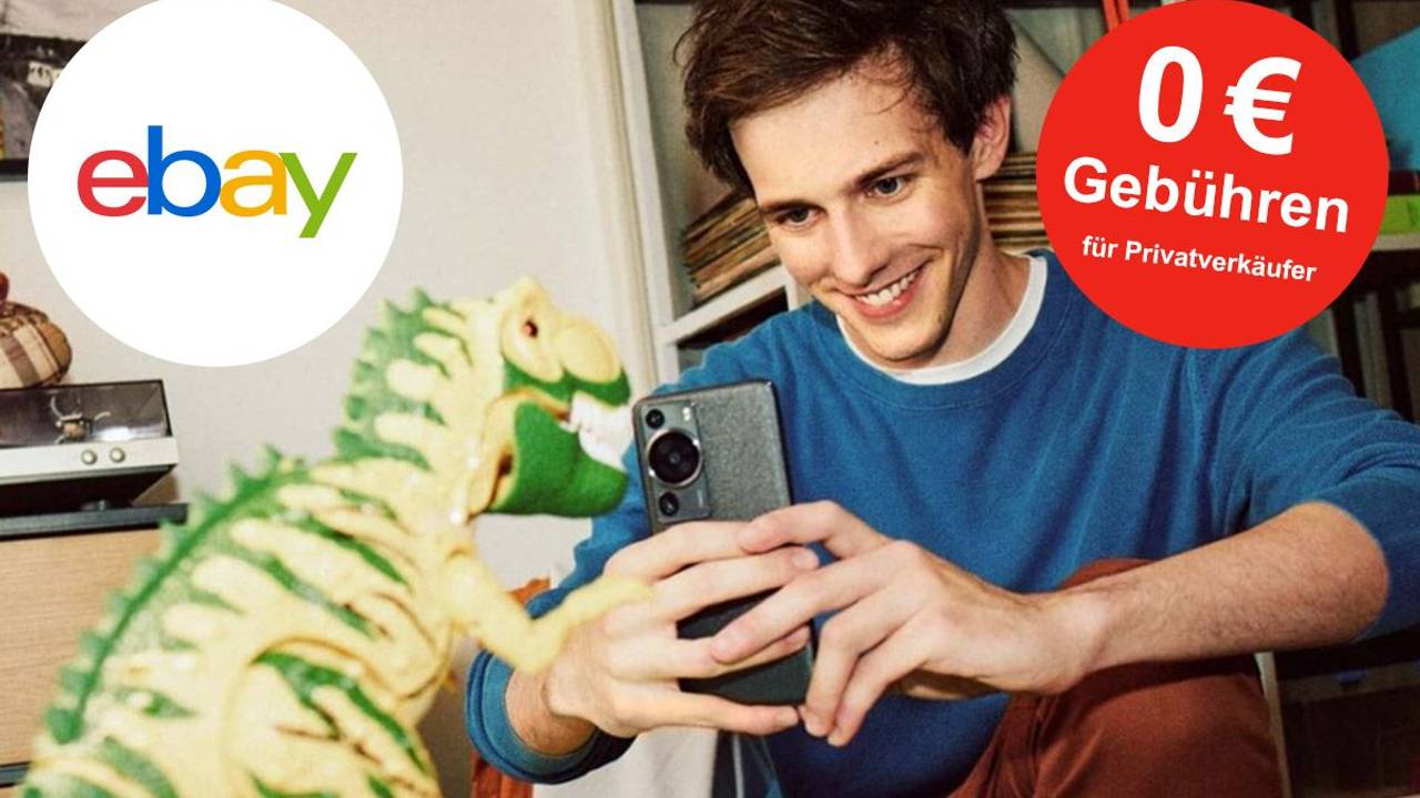 Junger Mann schießt mit dem Smartphone ein Bild von einem Spielzeug-Dinosaurier. Ebay Logo auf Bild.