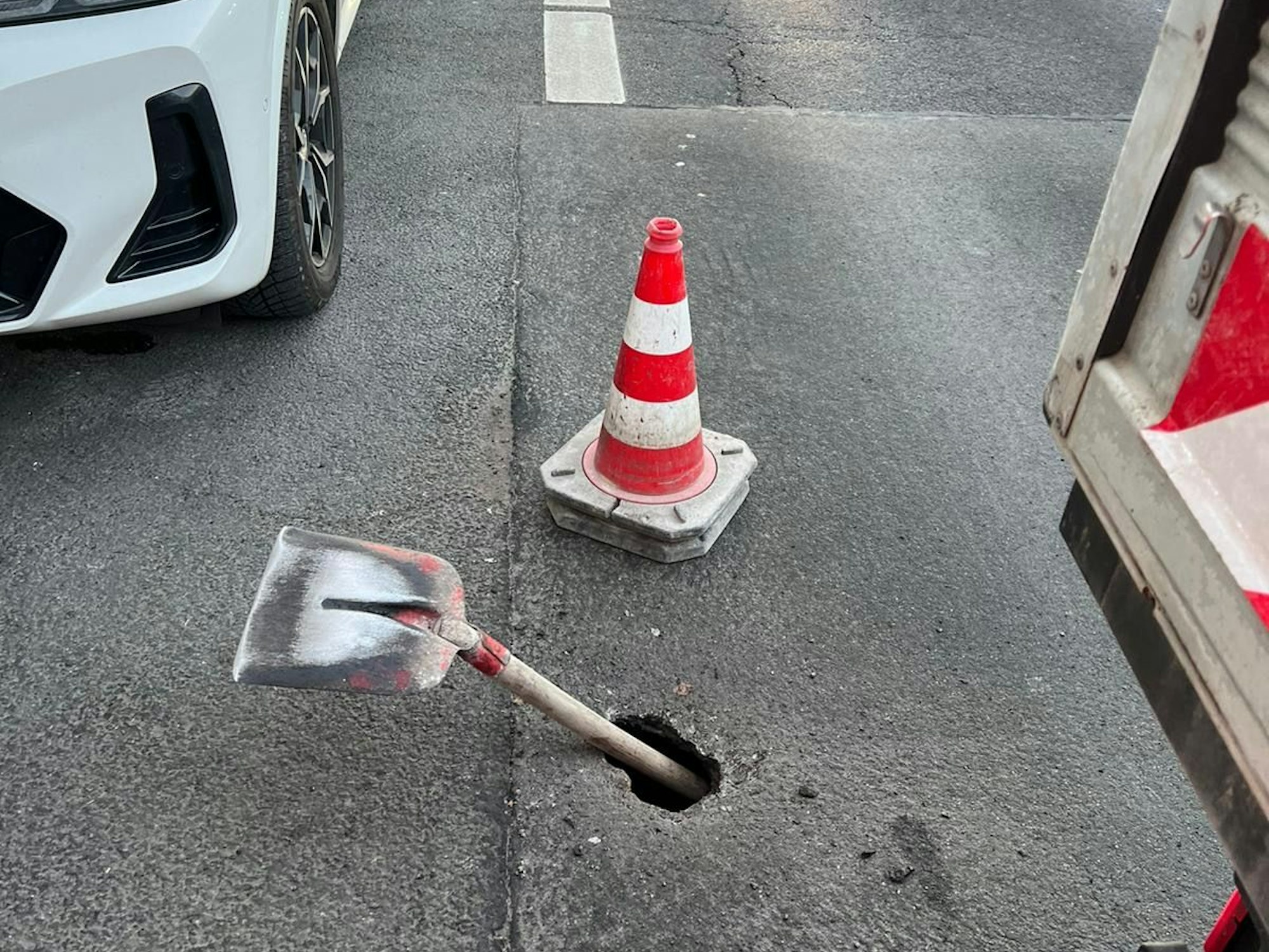 Unter der Nord-Süd-Fahrt in der Kölner Innenstadt wurde ein Hohlraum entdeckt.