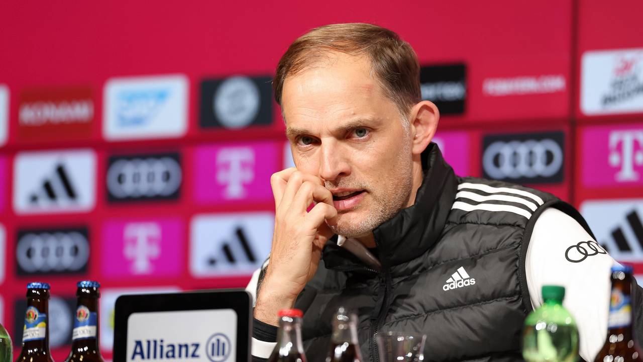 Trainer Thomas Tuchel vom FC Bayern München spricht in der Pressekonferenz nach dem 3:0-Sieg über die TSG Hoffenheim.