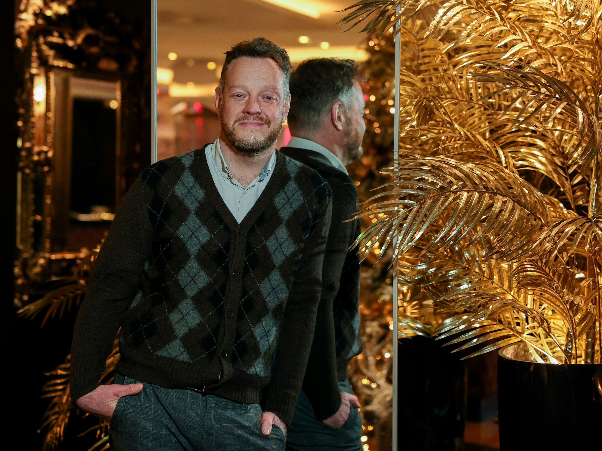 Porträt von Roland Riebeling im Hotel Savoy.