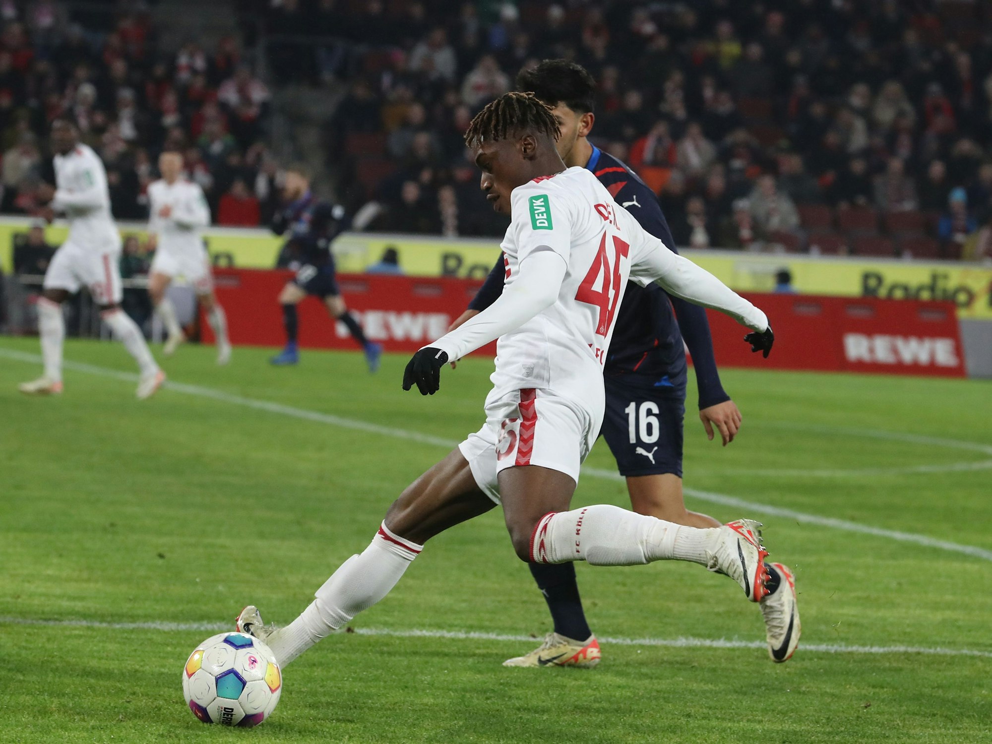 Justin Diehl im Trikot des 1. FC Köln.