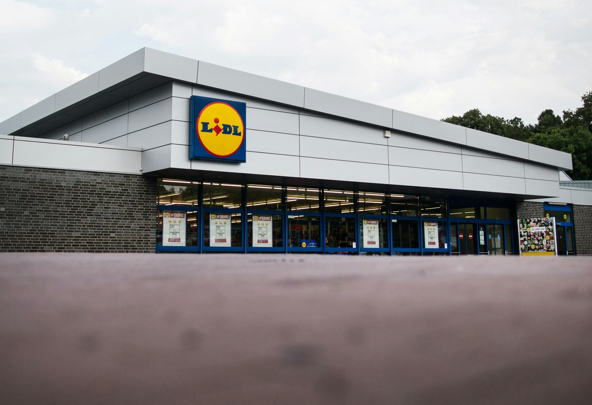 Eine Lidl-Filiale, fotografiert am 20. Juli 2016, in Herten (Nordrhein-Westfalen).
