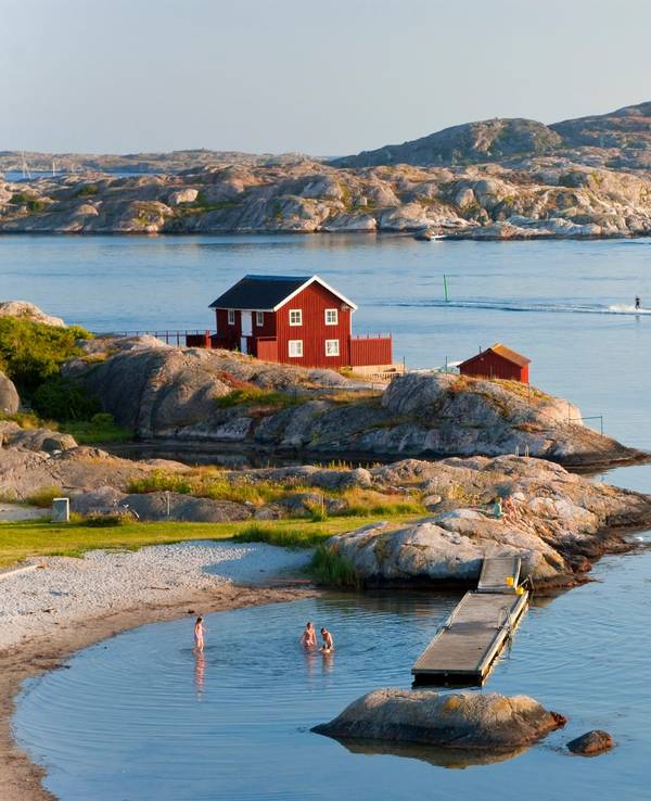 Eine Badestelle in Skärhamn an der Westküste Schwedens.