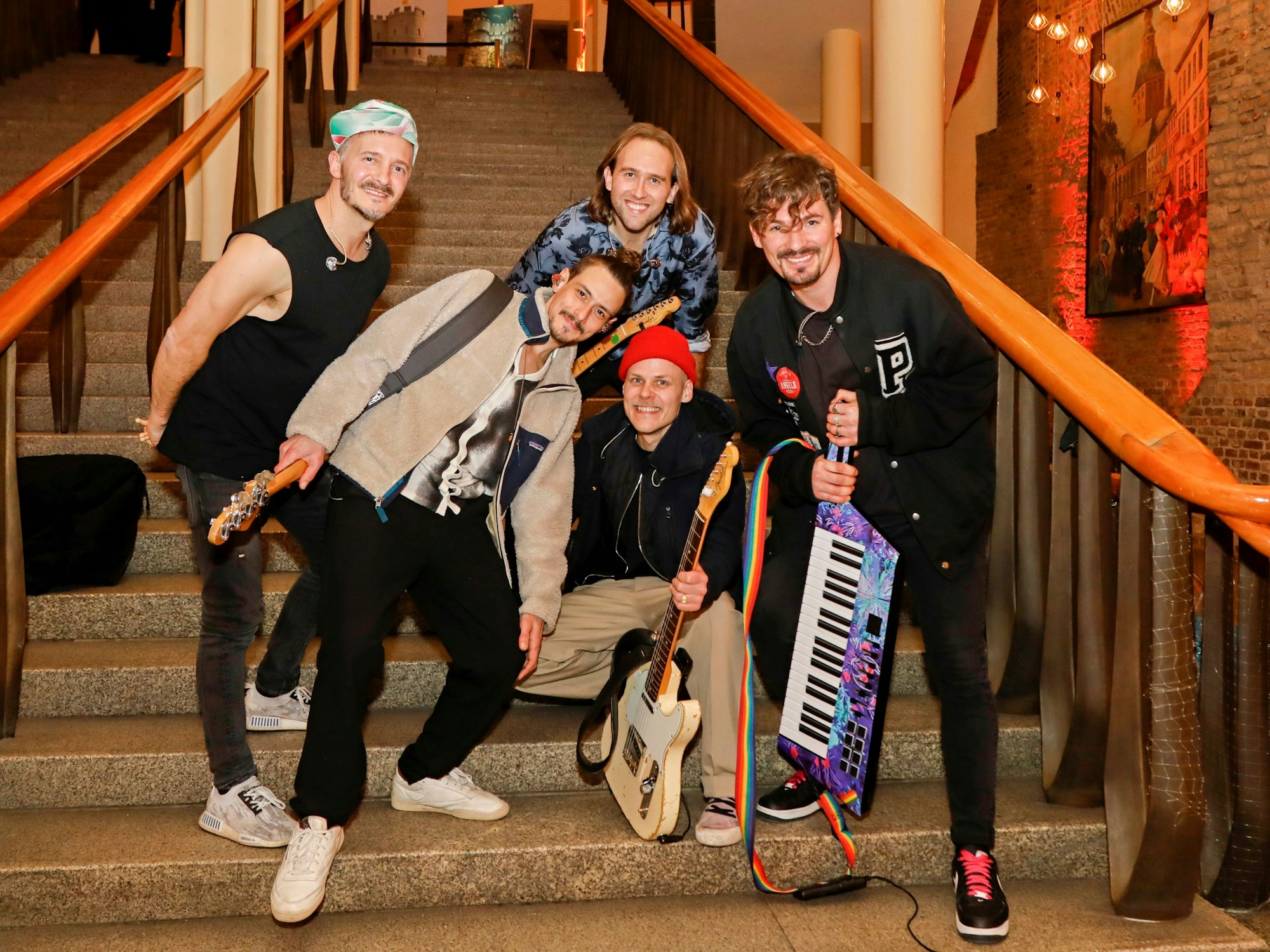 Cat Ballou posieren im Gürzenich.