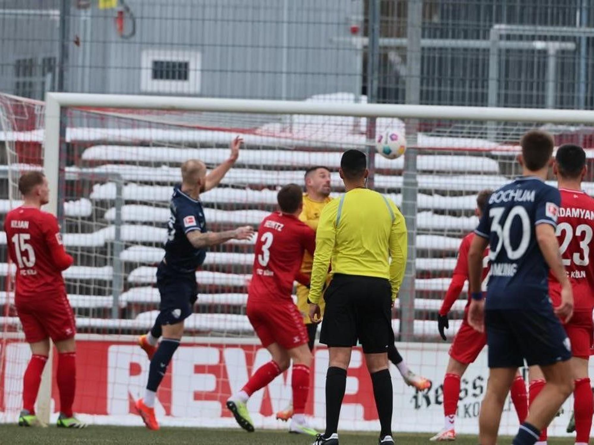 Geheimtest beim 1. FC Köln. Es ging gegen den VfL Bochum.