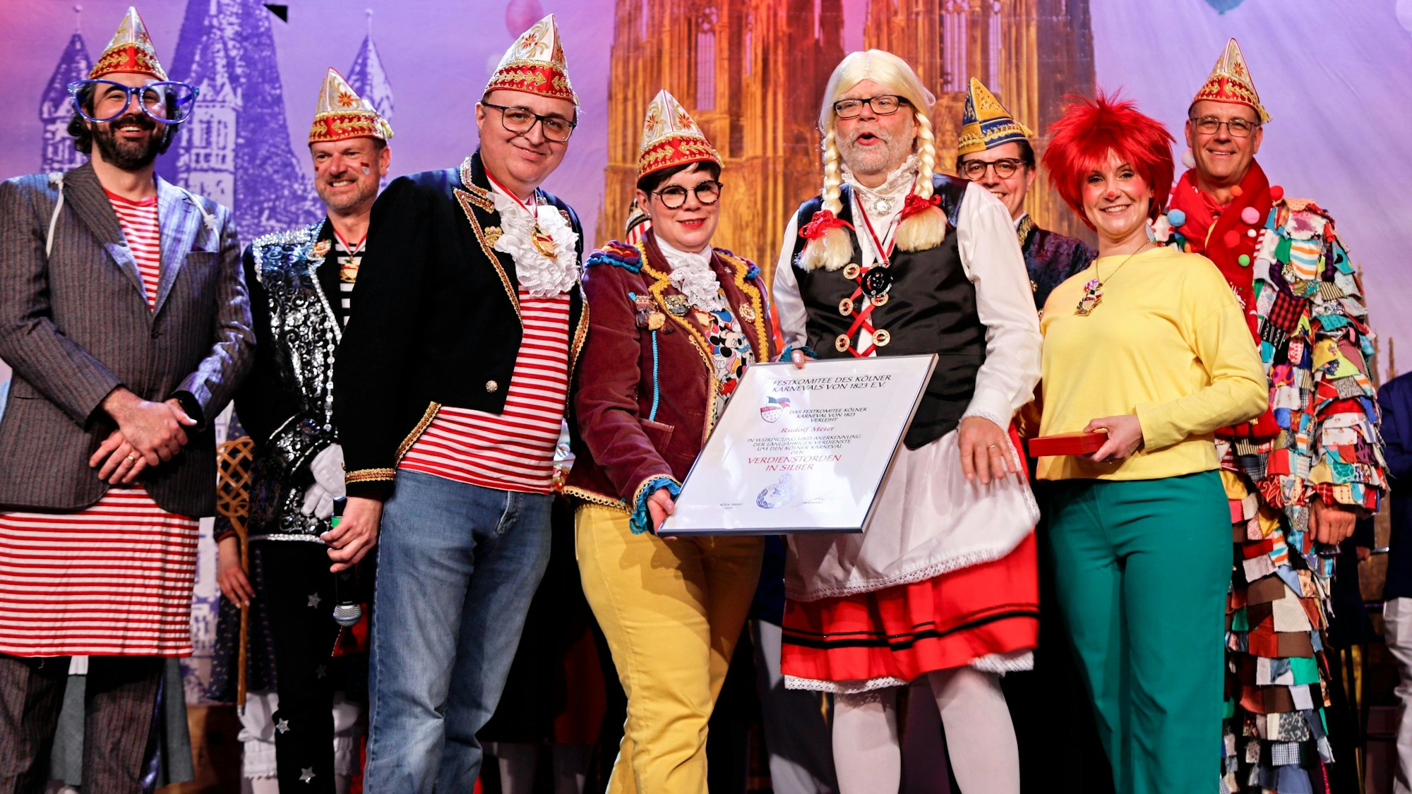 Ehrung auf der Domsitzung.