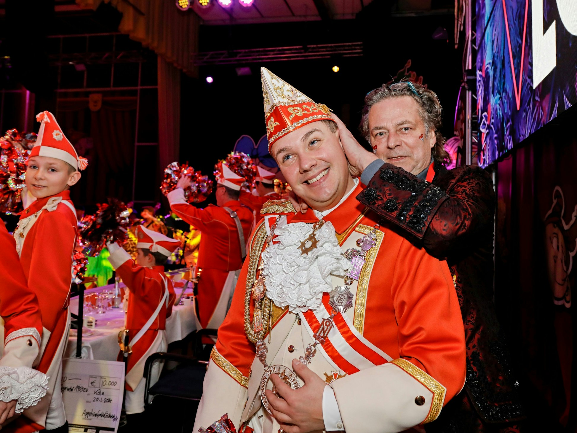 Physio Wilfried Wiltschek im Einsatz.