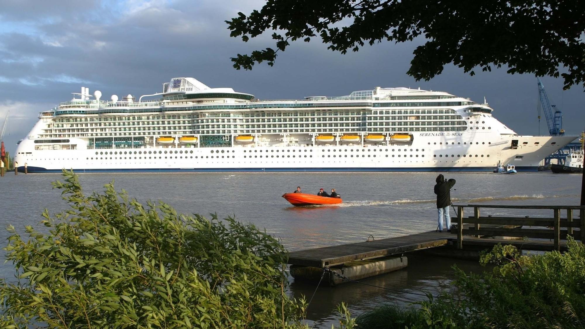Das Kreuzfahrtschiff "Serenade of the Seas"