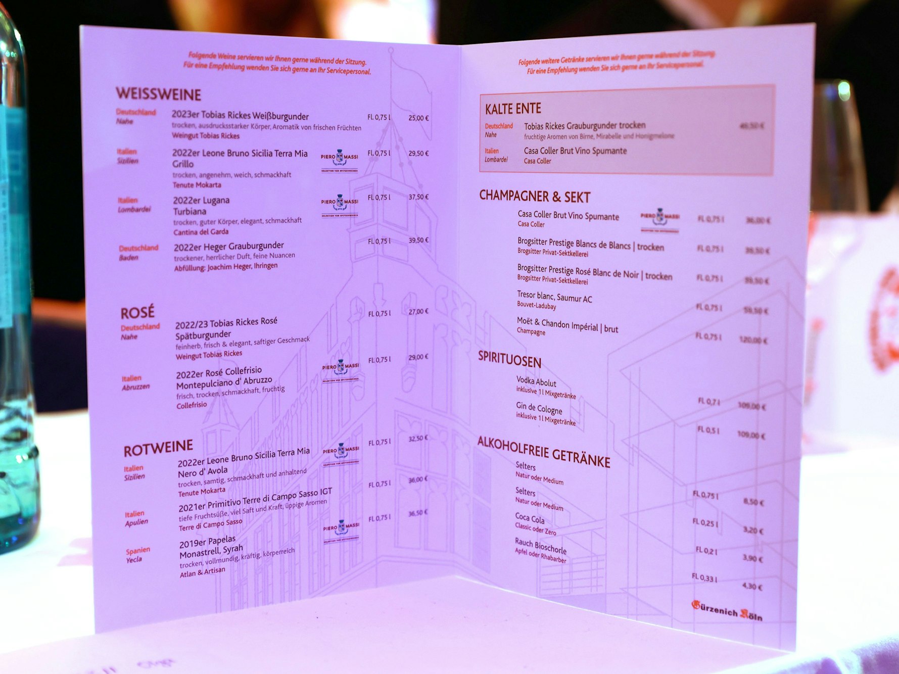 Getränkekarte
im Gürzenich.