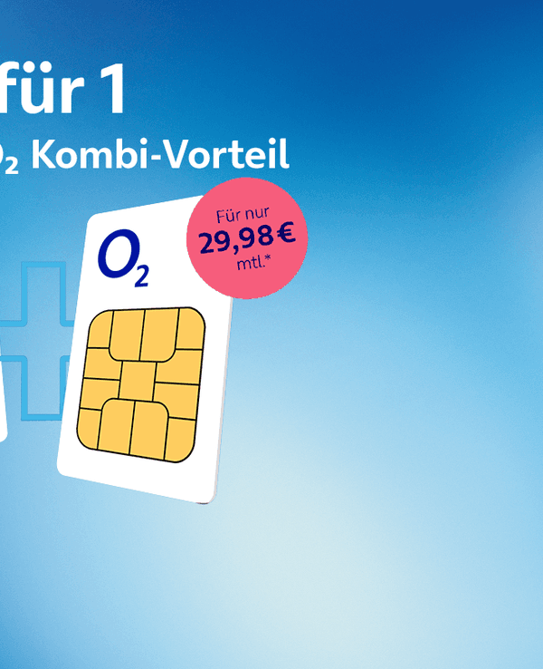 Bild zum o2 Kombi Vorteil mit zwei o2 SIM-Karten vor blauem Hintergrund.