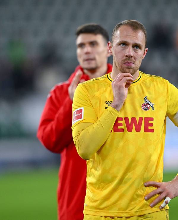 Die FC-Spieler nach dem Spiel gegen den VfL Wolfsburg.