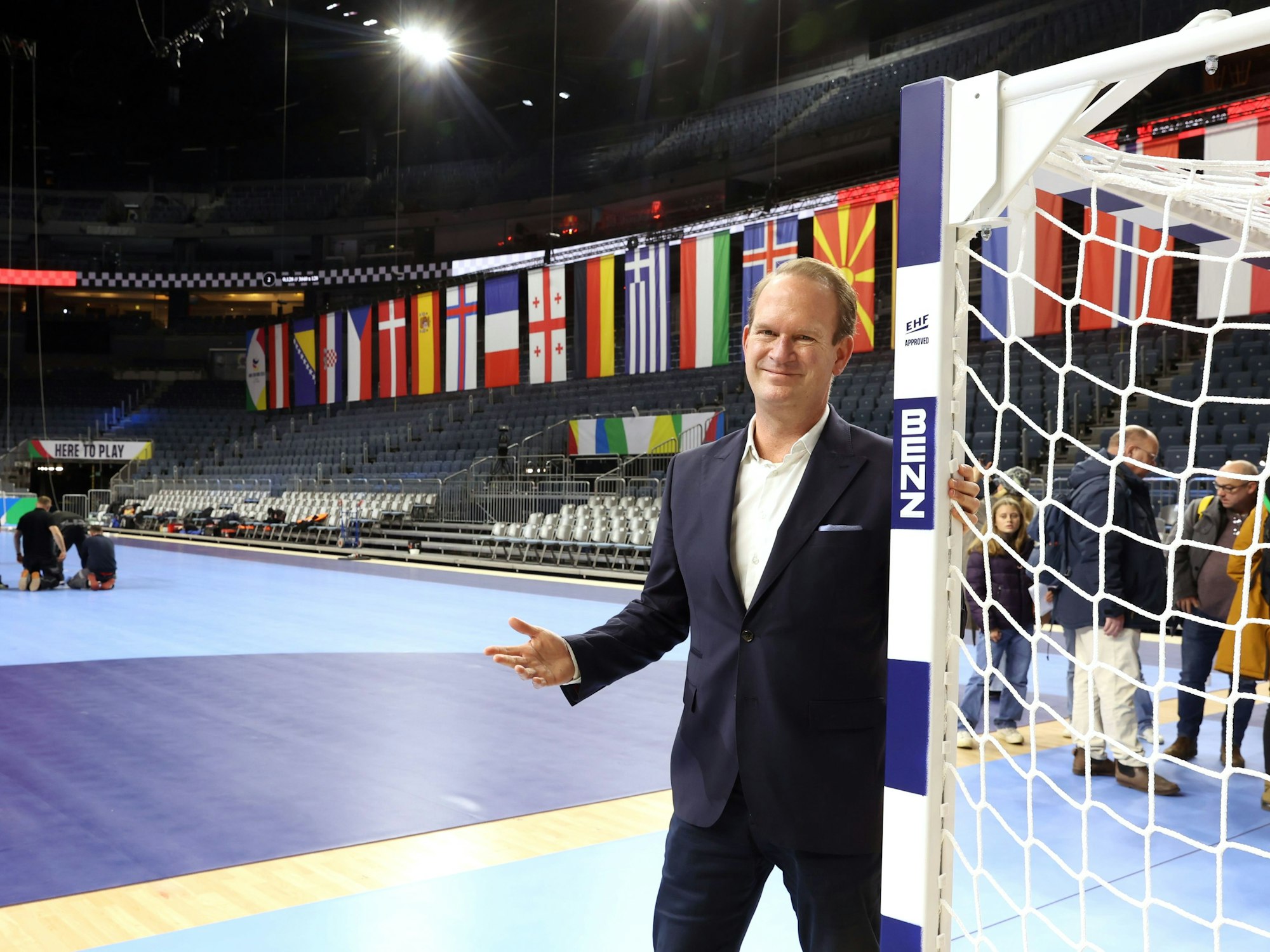 Geschäftsführer der Lanxess-Arena, Stefan Löcher.