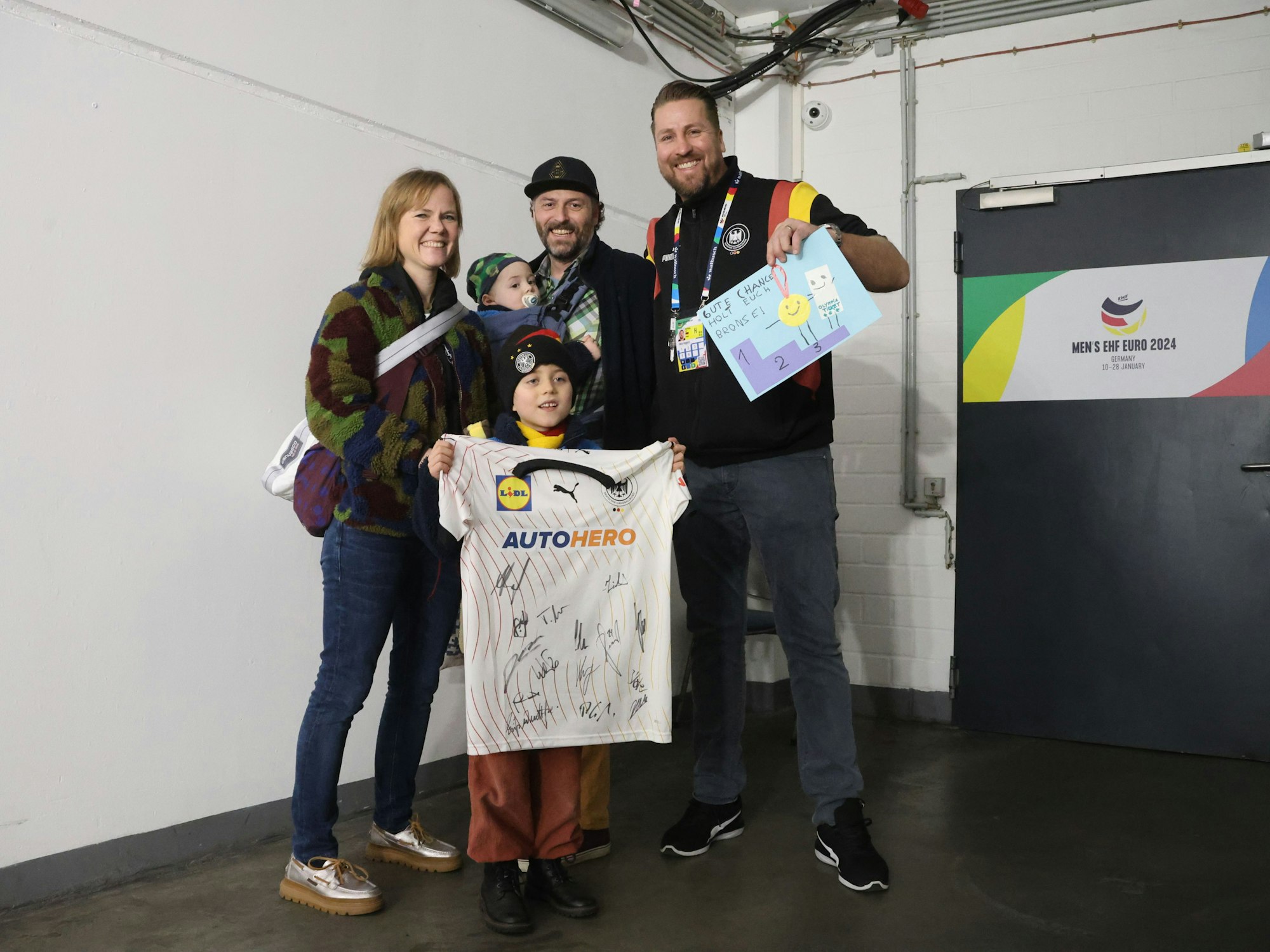 Fan Bent mit Trikot.