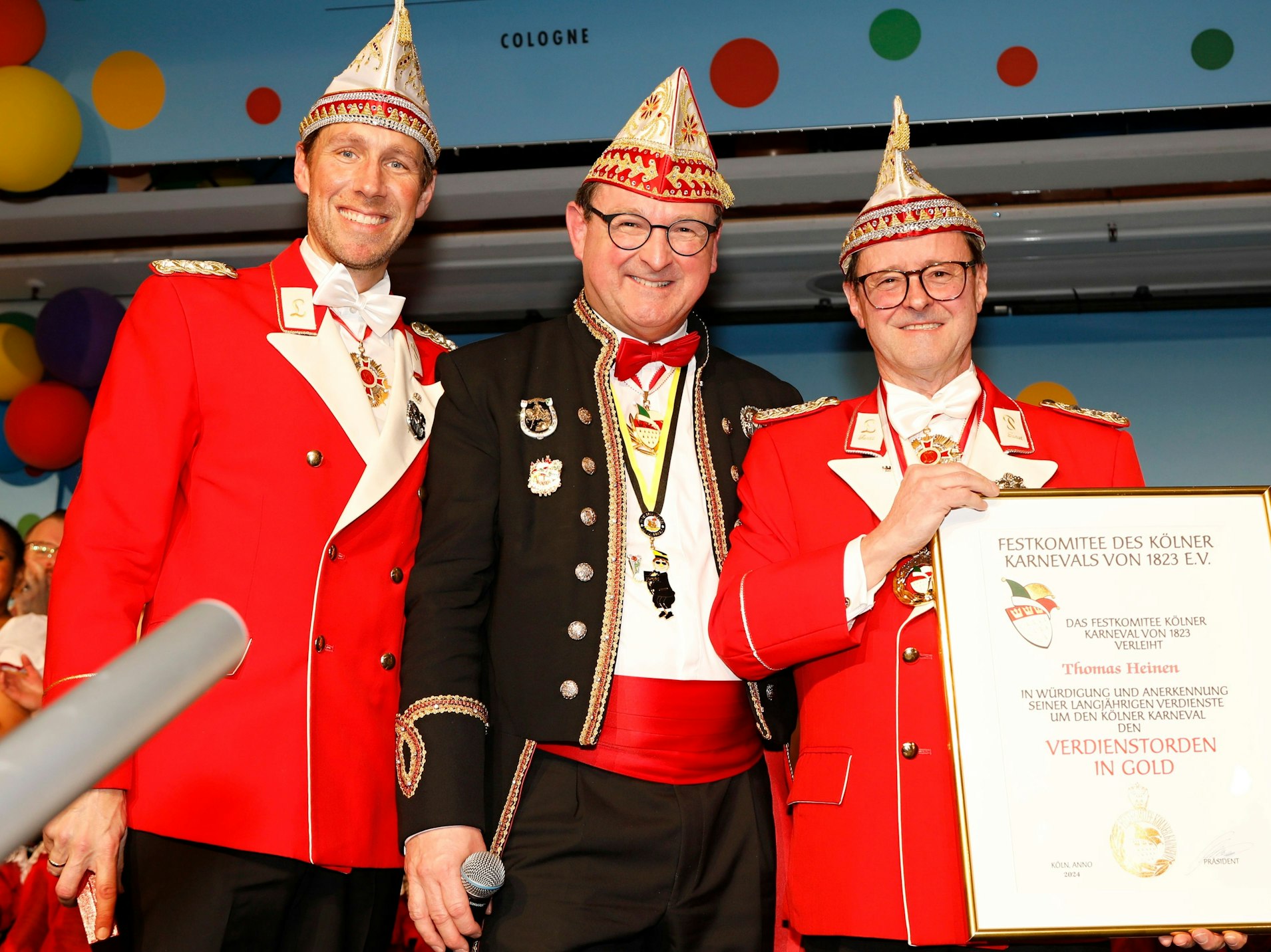 Udo Marx mit Thomas Heinen und Dominik Müller bei der Ehrung.