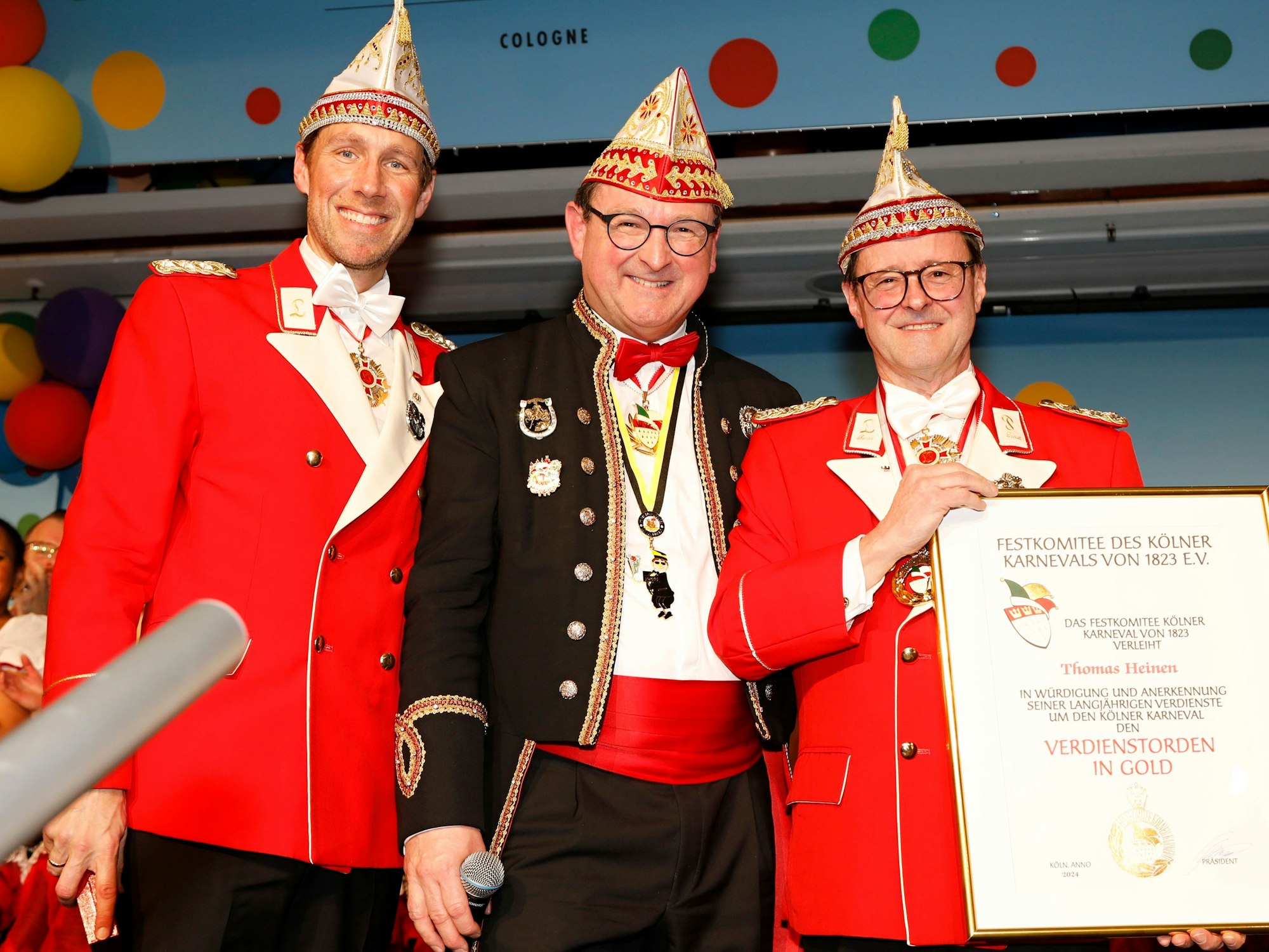 Udo Marx mit Thomas Heinen und Dominik Müller bei der Ehrung.